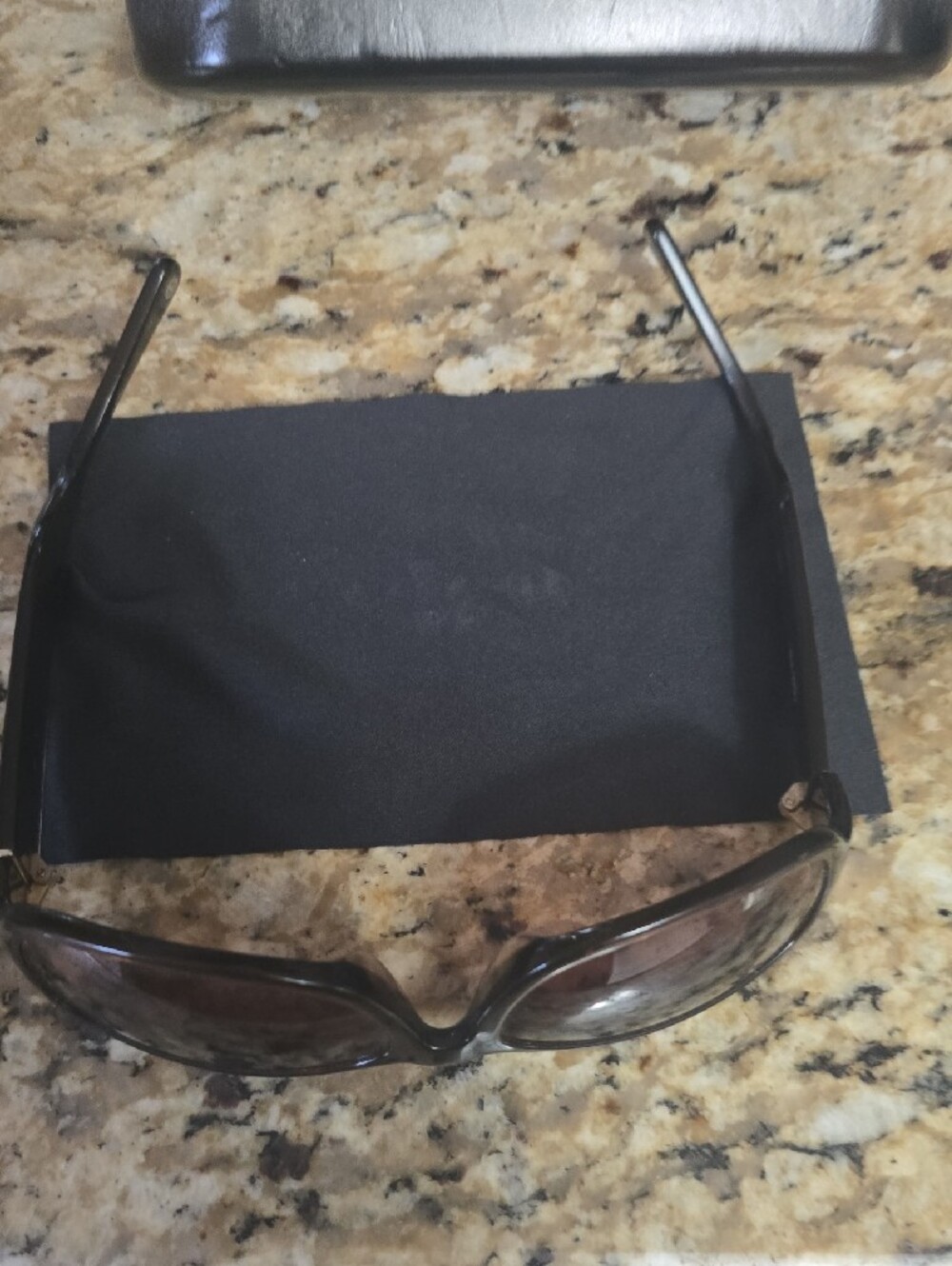 Coach Women's Brown Frame with Brown Gradient Lenses Sunglasses - Picture 10 of 12